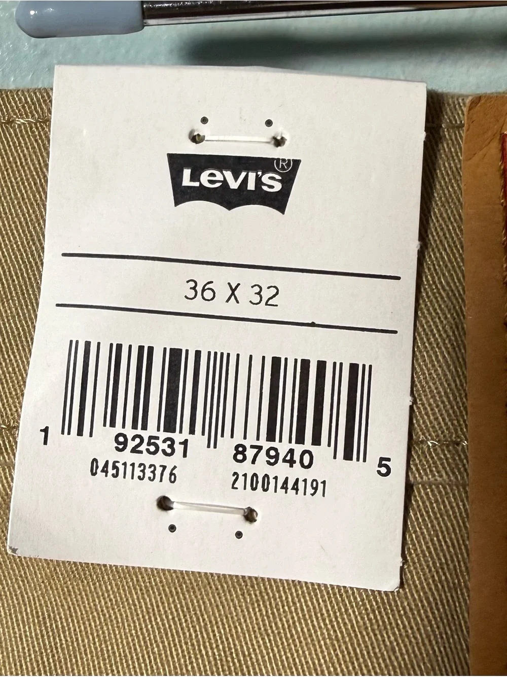 Men's Khaki Levi’s 511 Khaki Pants - Slim Fit
